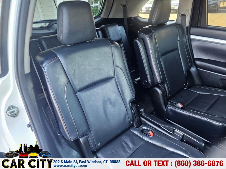 2015 Toyota Highlander AWD 4dr V6 XLE (Natl), available for sale in East Windsor, Connecticut | Car City LLC. East Windsor, Connecticut 2015 Toyota Highlander AWD 4dr V6 XLE (Natl), available for sale in East Windsor, Connecticut | Car City LLC. East Windsor, Connecticut