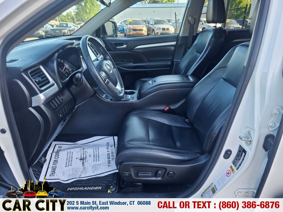 2015 Toyota Highlander AWD 4dr V6 XLE (Natl), available for sale in East Windsor, Connecticut | Car City LLC. East Windsor, Connecticut 2015 Toyota Highlander AWD 4dr V6 XLE (Natl), available for sale in East Windsor, Connecticut | Car City LLC. East Windsor, Connecticut