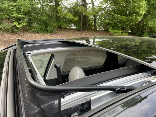 2024 Hyundai Tucson Hybrid Limited, available for sale in Avon, Connecticut | Sullivan Automotive Group. Avon, Connecticut 2024 Hyundai Tucson Hybrid Limited, available for sale in Avon, Connecticut | Sullivan Automotive Group. Avon, Connecticut