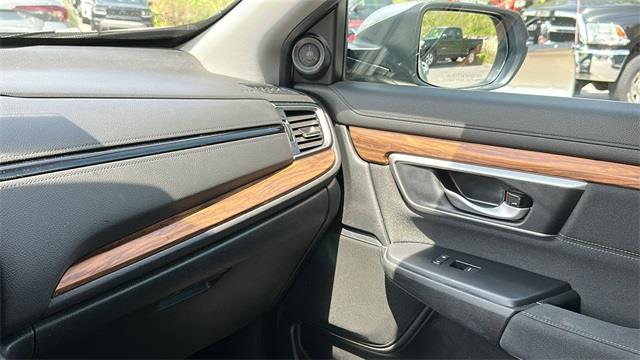 2020 Honda Cr-v EX, available for sale in Avon, Connecticut | Sullivan Automotive Group. Avon, Connecticut 2020 Honda Cr-v EX, available for sale in Avon, Connecticut | Sullivan Automotive Group. Avon, Connecticut