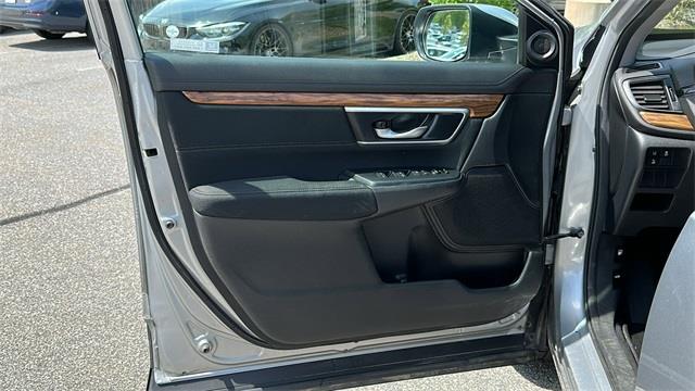 2020 Honda Cr-v EX, available for sale in Avon, Connecticut | Sullivan Automotive Group. Avon, Connecticut 2020 Honda Cr-v EX, available for sale in Avon, Connecticut | Sullivan Automotive Group. Avon, Connecticut