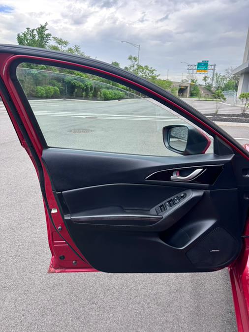 2015 Mazda Mazda3 5dr HB Auto i Grand Touring, available for sale in Garfield, New Jersey | Mikes Auto Sales LLC. Garfield, New Jersey 2015 Mazda Mazda3 5dr HB Auto i Grand Touring, available for sale in Garfield, New Jersey | Mikes Auto Sales LLC. Garfield, New Jersey