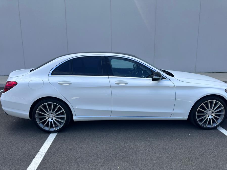 2015 Mercedes-Benz C-Class 4dr Sdn C300 Luxury RWD, available for sale in Garfield, New Jersey | Mikes Auto Sales LLC. Garfield, New Jersey 2015 Mercedes-Benz C-Class 4dr Sdn C300 Luxury RWD, available for sale in Garfield, New Jersey | Mikes Auto Sales LLC. Garfield, New Jersey