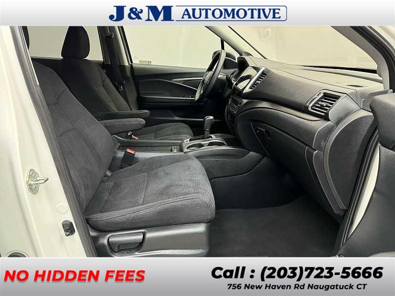2018 Honda Pilot EX, available for sale in Naugatuck, Connecticut | J&M Automotive Sls&Svc LLC. Naugatuck, Connecticut 2018 Honda Pilot EX, available for sale in Naugatuck, Connecticut | J&M Automotive Sls&Svc LLC. Naugatuck, Connecticut