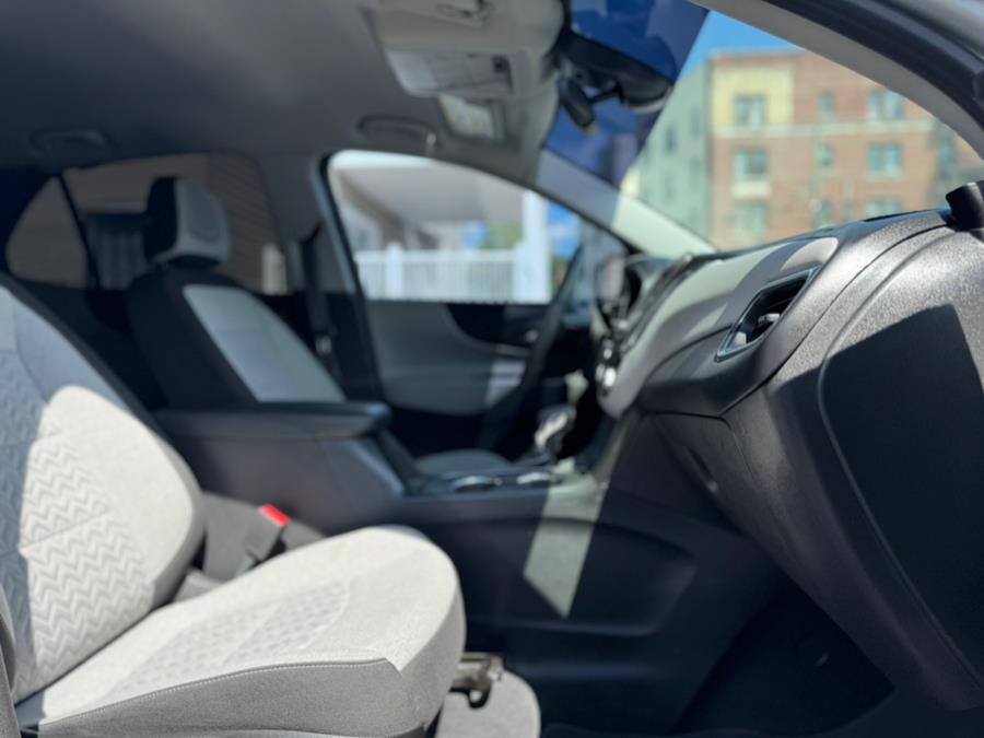 2022 Chevrolet Equinox AWD 4dr LT w/1LT, available for sale in Irvington, New Jersey | RT 603 Auto Mall. Irvington, New Jersey 2022 Chevrolet Equinox AWD 4dr LT w/1LT, available for sale in Irvington, New Jersey | RT 603 Auto Mall. Irvington, New Jersey