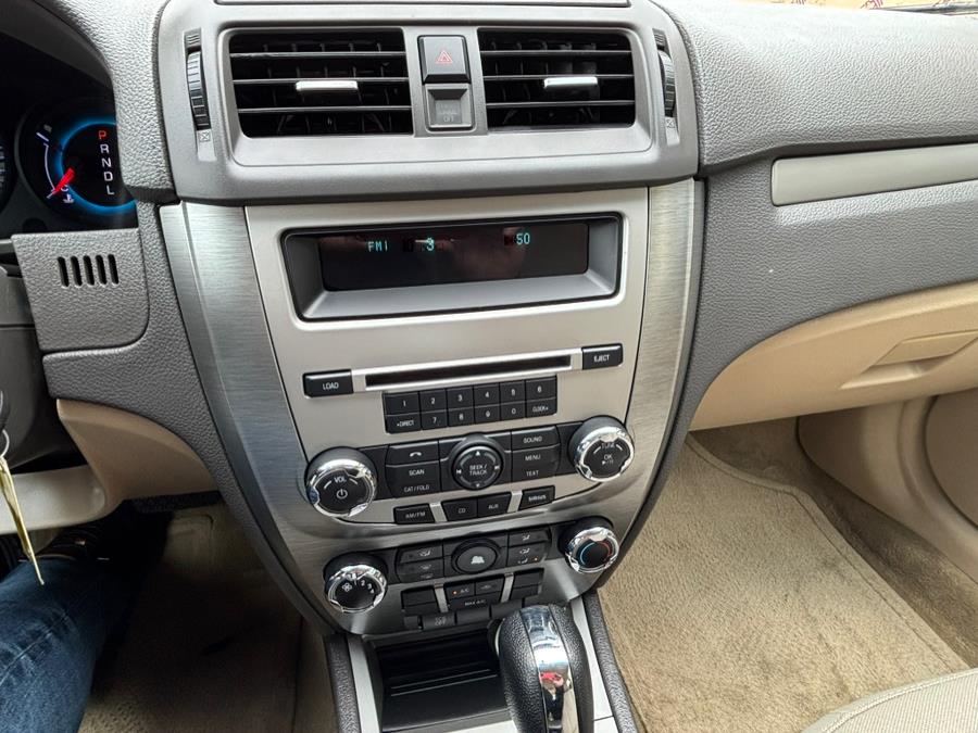2012 Ford Fusion 4dr Sdn SE FWD, available for sale in New haven, Connecticut | Wilson Maturo Motors. New haven, Connecticut 2012 Ford Fusion 4dr Sdn SE FWD, available for sale in New haven, Connecticut | Wilson Maturo Motors. New haven, Connecticut