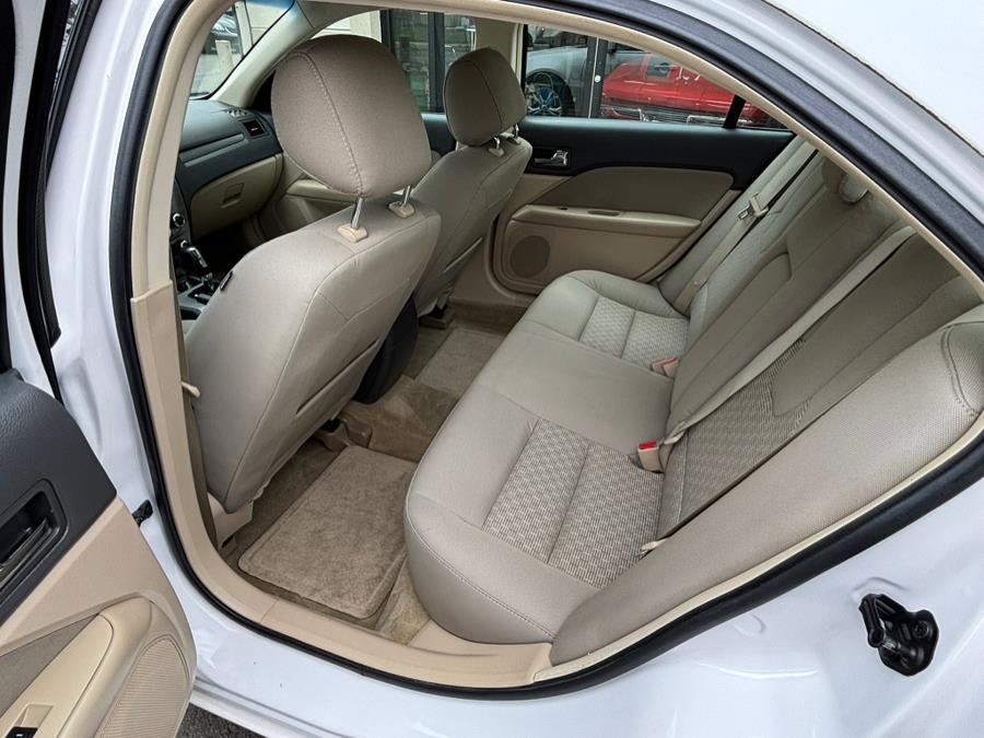 2012 Ford Fusion 4dr Sdn SE FWD, available for sale in New haven, Connecticut | Wilson Maturo Motors. New haven, Connecticut 2012 Ford Fusion 4dr Sdn SE FWD, available for sale in New haven, Connecticut | Wilson Maturo Motors. New haven, Connecticut