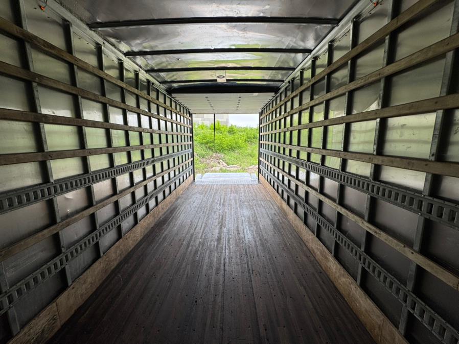 2019 Hino 268A 26 FT MICKEY BOX MAXON LIFTGATE NON CDL, available for sale in Paterson, New Jersey | Speedway Commercial Motors LLC. Paterson, New Jersey 2019 Hino 268A 26 FT MICKEY BOX MAXON LIFTGATE NON CDL, available for sale in Paterson, New Jersey | Speedway Commercial Motors LLC. Paterson, New Jersey