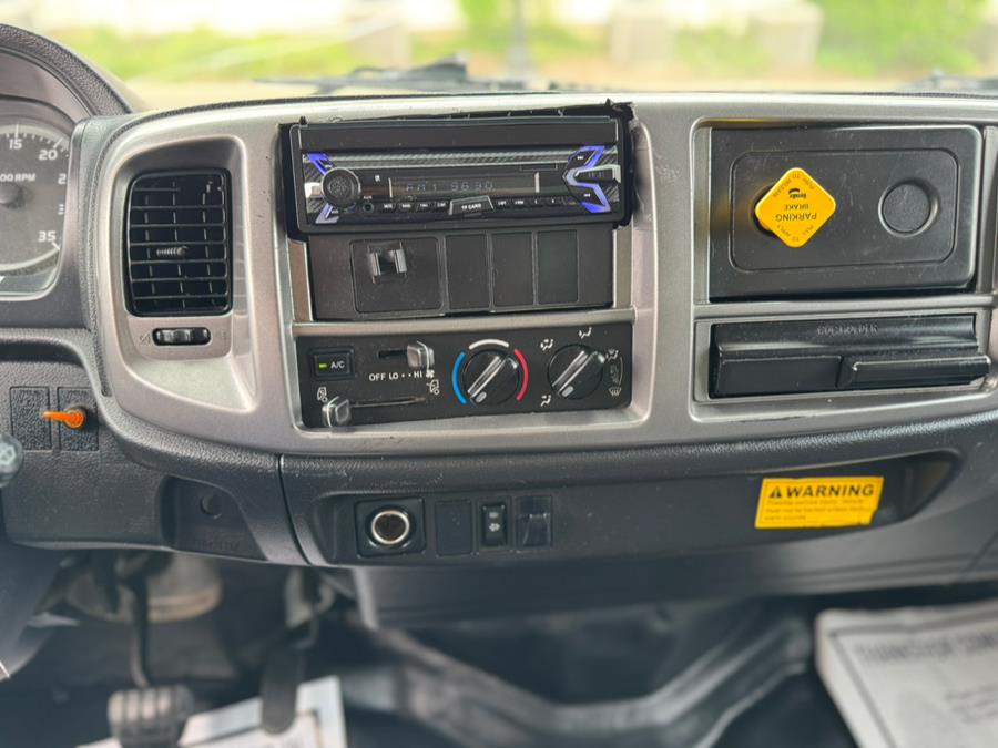 2019 Hino 268A 26 FT MICKEY BOX MAXON LIFTGATE NON CDL, available for sale in Paterson, New Jersey | Speedway Commercial Motors LLC. Paterson, New Jersey 2019 Hino 268A 26 FT MICKEY BOX MAXON LIFTGATE NON CDL, available for sale in Paterson, New Jersey | Speedway Commercial Motors LLC. Paterson, New Jersey