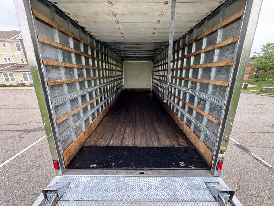 2019 Hino 268A 26 FT MICKEY BOX MAXON LIFTGATE NON CDL, available for sale in Paterson, New Jersey | Speedway Commercial Motors LLC. Paterson, New Jersey 2019 Hino 268A 26 FT MICKEY BOX MAXON LIFTGATE NON CDL, available for sale in Paterson, New Jersey | Speedway Commercial Motors LLC. Paterson, New Jersey