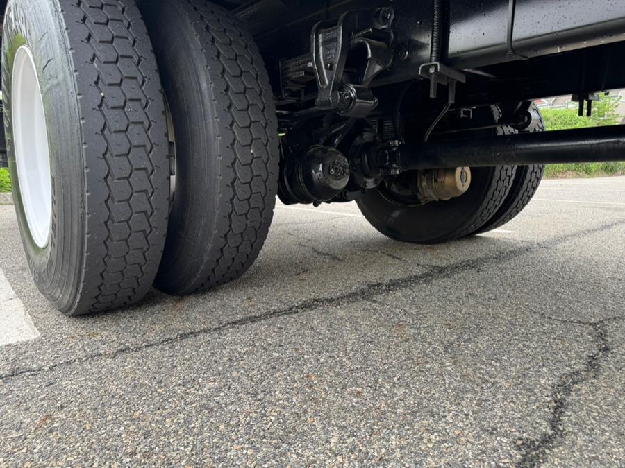 2019 Hino 268A 26 FT MICKEY BOX MAXON LIFTGATE NON CDL, available for sale in Paterson, New Jersey | Speedway Commercial Motors LLC. Paterson, New Jersey 2019 Hino 268A 26 FT MICKEY BOX MAXON LIFTGATE NON CDL, available for sale in Paterson, New Jersey | Speedway Commercial Motors LLC. Paterson, New Jersey