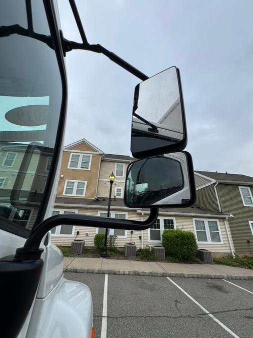 2019 Hino 268A 26 FT MICKEY BOX MAXON LIFTGATE NON CDL, available for sale in Paterson, New Jersey | Speedway Commercial Motors LLC. Paterson, New Jersey 2019 Hino 268A 26 FT MICKEY BOX MAXON LIFTGATE NON CDL, available for sale in Paterson, New Jersey | Speedway Commercial Motors LLC. Paterson, New Jersey