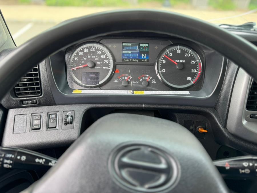 2019 Hino 268A 26 FT MICKEY BOX MAXON LIFTGATE NON CDL, available for sale in Paterson, New Jersey | Speedway Commercial Motors LLC. Paterson, New Jersey 2019 Hino 268A 26 FT MICKEY BOX MAXON LIFTGATE NON CDL, available for sale in Paterson, New Jersey | Speedway Commercial Motors LLC. Paterson, New Jersey