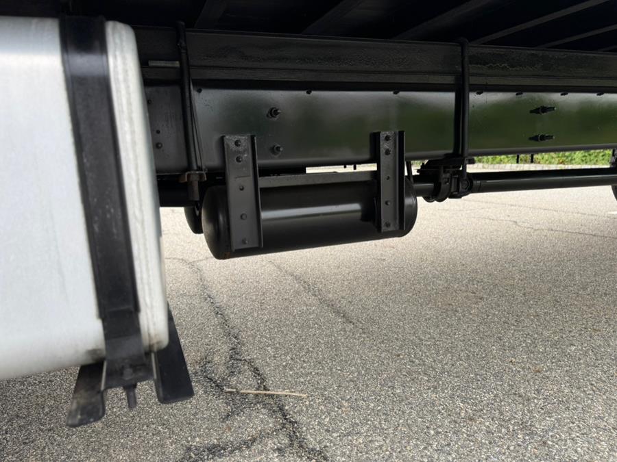 2019 Hino 268A 26 FT MICKEY BOX MAXON LIFTGATE NON CDL, available for sale in Paterson, New Jersey | Speedway Commercial Motors LLC. Paterson, New Jersey 2019 Hino 268A 26 FT MICKEY BOX MAXON LIFTGATE NON CDL, available for sale in Paterson, New Jersey | Speedway Commercial Motors LLC. Paterson, New Jersey