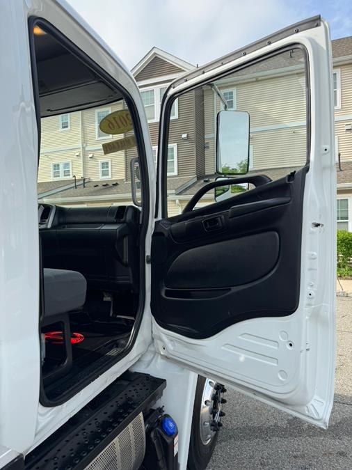 2016 Hino 258A ROLLBACK TOW TRUCK NON CDL, available for sale in Paterson, New Jersey | Speedway Motors LLC. Paterson, New Jersey 2016 Hino 258A ROLLBACK TOW TRUCK NON CDL, available for sale in Paterson, New Jersey | Speedway Motors LLC. Paterson, New Jersey