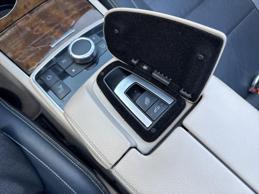 2016 Mercedes-Benz E-Class 2dr Cabriolet E400, available for sale in Waterbury, Connecticut | National Auto Brokers, Inc.. Waterbury, Connecticut 2016 Mercedes-Benz E-Class 2dr Cabriolet E400, available for sale in Waterbury, Connecticut | National Auto Brokers, Inc.. Waterbury, Connecticut
