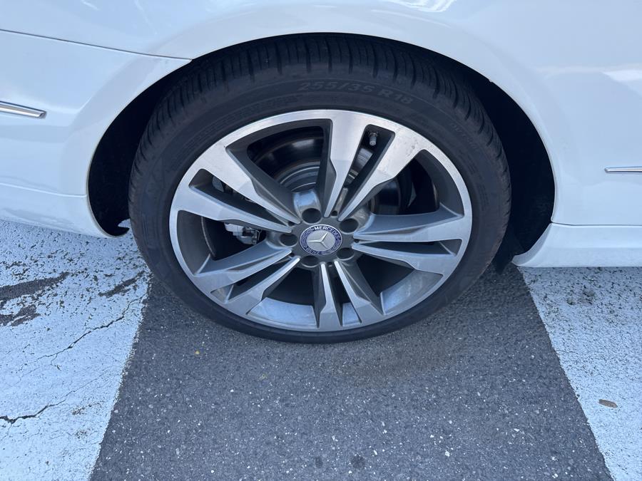 2016 Mercedes-Benz E-Class 2dr Cabriolet E400, available for sale in Waterbury, Connecticut | National Auto Brokers, Inc.. Waterbury, Connecticut 2016 Mercedes-Benz E-Class 2dr Cabriolet E400, available for sale in Waterbury, Connecticut | National Auto Brokers, Inc.. Waterbury, Connecticut