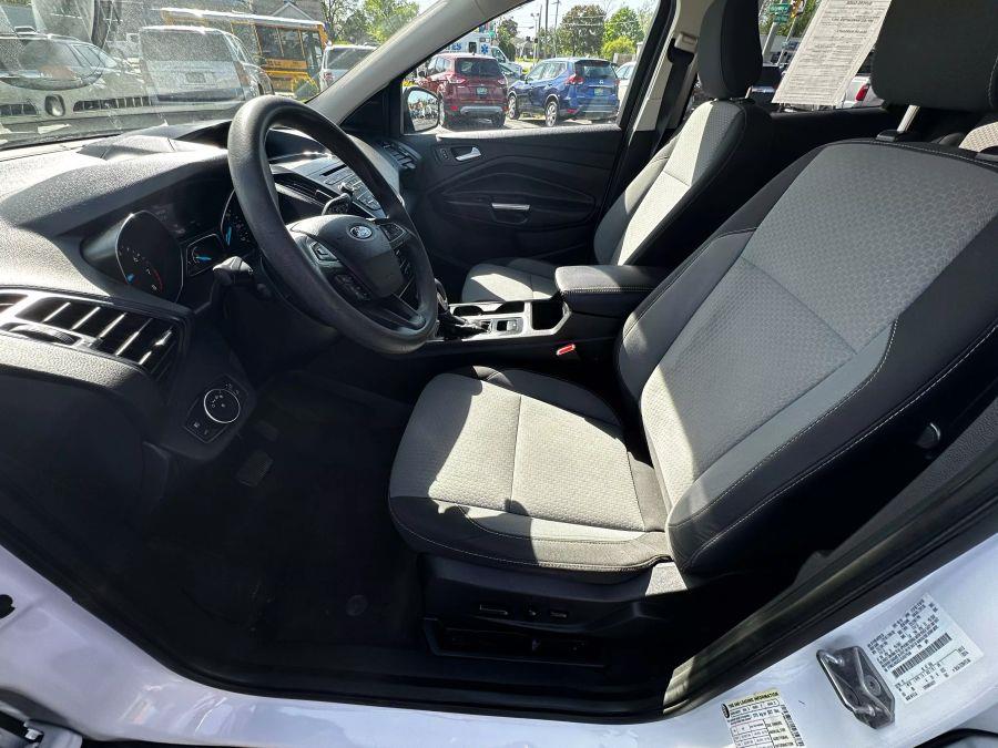 2018 Ford Escape SE Sport Utility 4D, available for sale in Rochester, New York | 5 Star Motor Group. Rochester, New York 2018 Ford Escape SE Sport Utility 4D, available for sale in Rochester, New York | 5 Star Motor Group. Rochester, New York