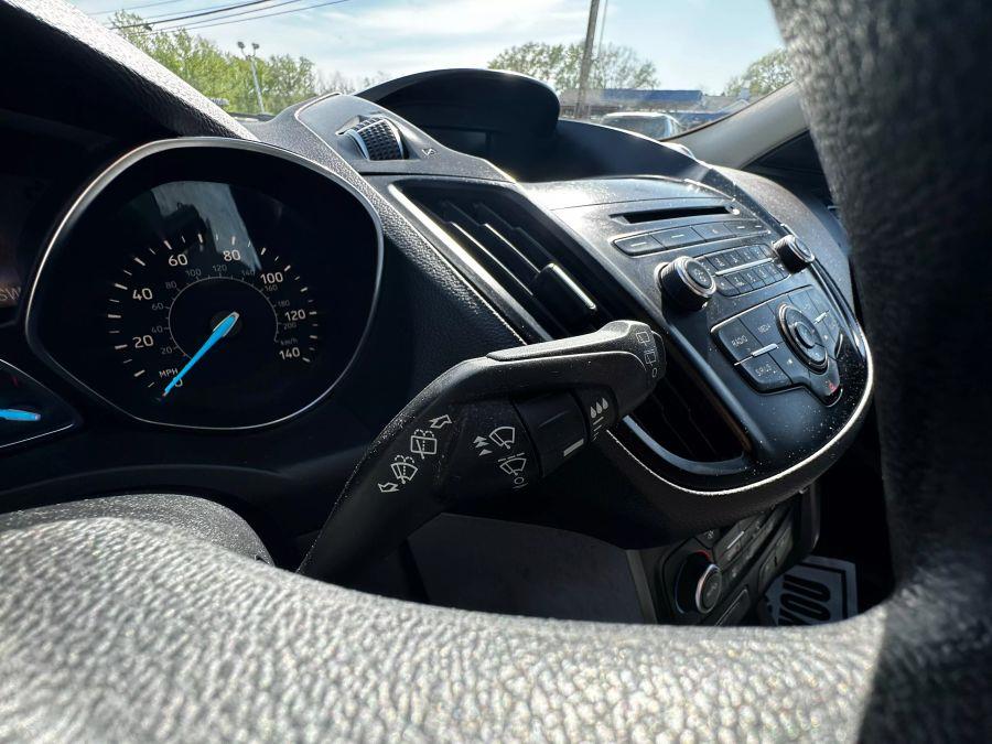 2018 Ford Escape SE Sport Utility 4D, available for sale in Rochester, New York | 5 Star Motor Group. Rochester, New York 2018 Ford Escape SE Sport Utility 4D, available for sale in Rochester, New York | 5 Star Motor Group. Rochester, New York