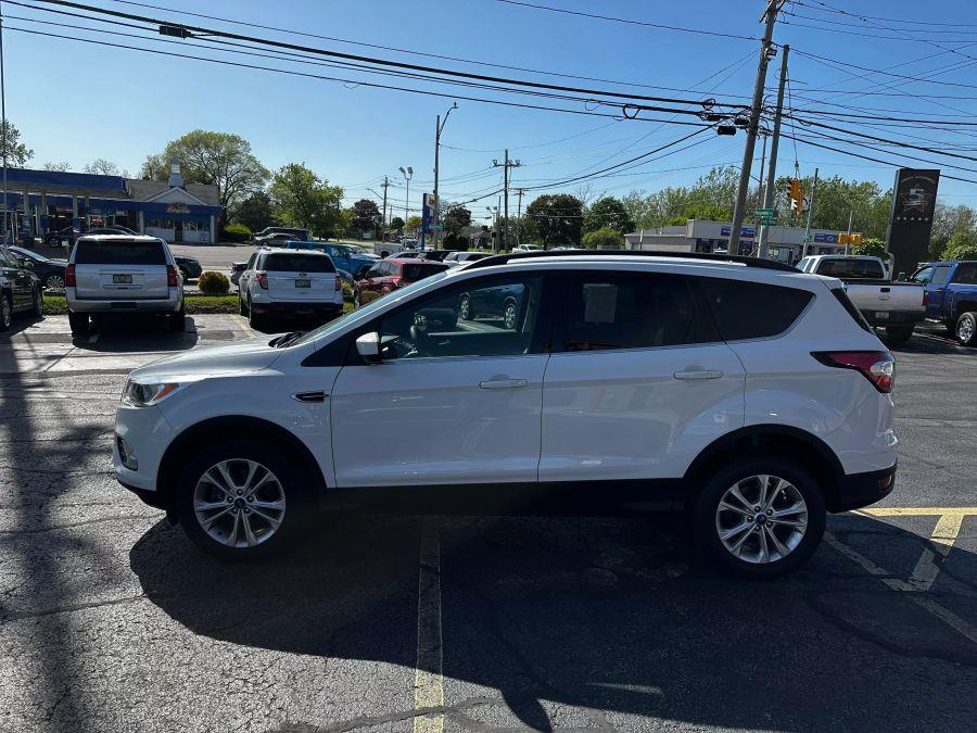 2018 Ford Escape SE Sport Utility 4D, available for sale in Rochester, New York | 5 Star Motor Group. Rochester, New York 2018 Ford Escape SE Sport Utility 4D, available for sale in Rochester, New York | 5 Star Motor Group. Rochester, New York