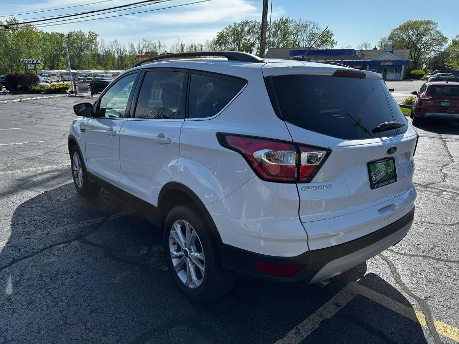 2018 Ford Escape SE Sport Utility 4D, available for sale in Rochester, New York | 5 Star Motor Group. Rochester, New York 2018 Ford Escape SE Sport Utility 4D, available for sale in Rochester, New York | 5 Star Motor Group. Rochester, New York