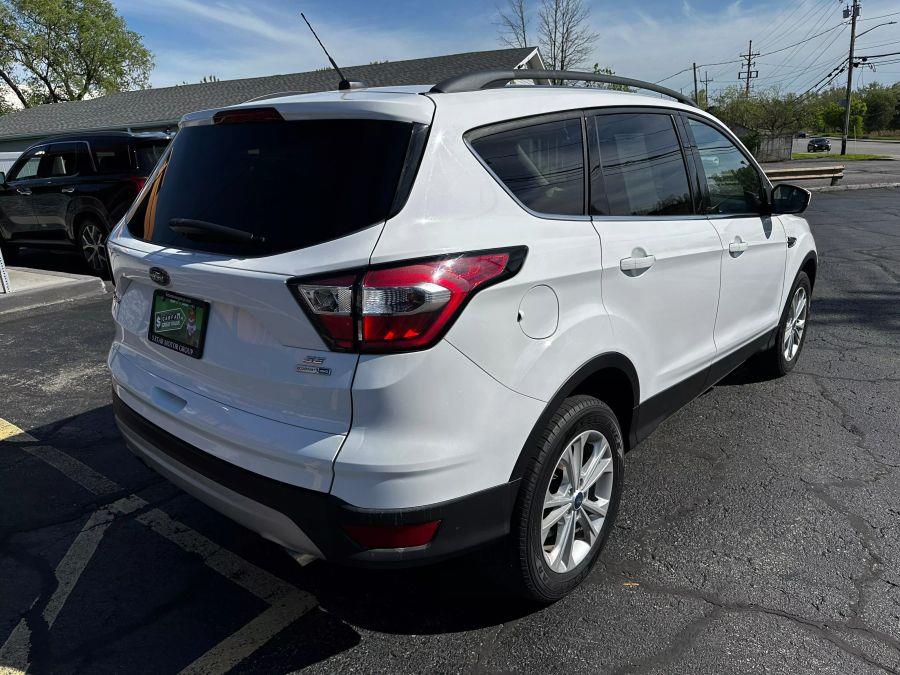 2018 Ford Escape SE Sport Utility 4D, available for sale in Rochester, New York | 5 Star Motor Group. Rochester, New York 2018 Ford Escape SE Sport Utility 4D, available for sale in Rochester, New York | 5 Star Motor Group. Rochester, New York