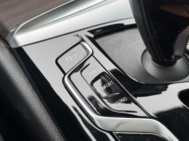 2022 BMW 5 Series 530i xDrive, available for sale in Floral Park, New York | Shop Auto NY. Floral Park, New York 2022 BMW 5 Series 530i xDrive, available for sale in Floral Park, New York | Shop Auto NY. Floral Park, New York