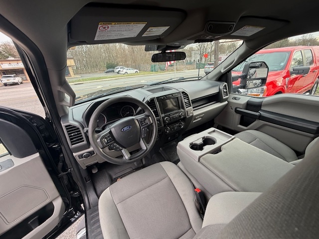 2022 Ford Super Duty F-350 SRW XLT 4WD Crew Cab 6.75'' Box, available for sale in Huntington Station, New York | Huntington Auto Mall. Huntington Station, New York 2022 Ford Super Duty F-350 SRW XLT 4WD Crew Cab 6.75'' Box, available for sale in Huntington Station, New York | Huntington Auto Mall. Huntington Station, New York