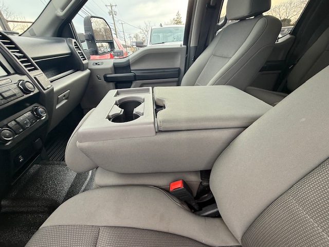 2022 Ford Super Duty F-350 SRW XLT 4WD Crew Cab 6.75'' Box, available for sale in Huntington Station, New York | Huntington Auto Mall. Huntington Station, New York 2022 Ford Super Duty F-350 SRW XLT 4WD Crew Cab 6.75'' Box, available for sale in Huntington Station, New York | Huntington Auto Mall. Huntington Station, New York