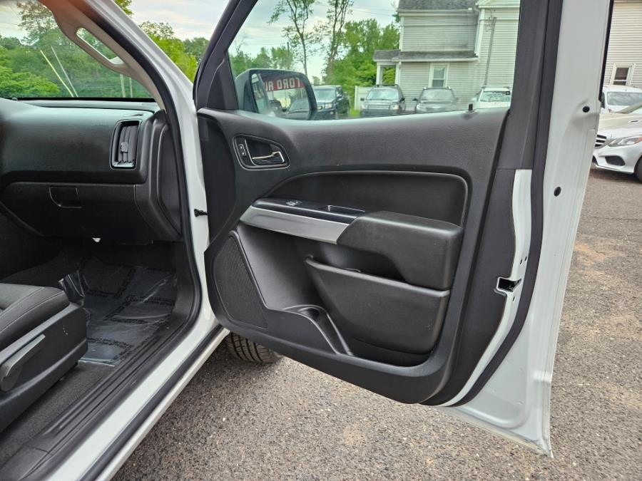 2019 Chevrolet Colorado 2WD Crew Cab 128.3" LT, available for sale in East Windsor, Connecticut | Toro Auto. East Windsor, Connecticut 2019 Chevrolet Colorado 2WD Crew Cab 128.3" LT, available for sale in East Windsor, Connecticut | Toro Auto. East Windsor, Connecticut