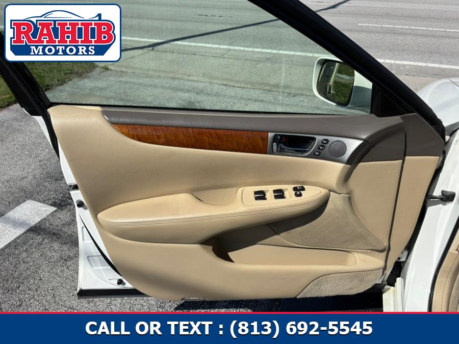 2005 Lexus ES 330 4dr Sdn, available for sale in Winter Park, Florida | Rahib Motors. Winter Park, Florida 2005 Lexus ES 330 4dr Sdn, available for sale in Winter Park, Florida | Rahib Motors. Winter Park, Florida