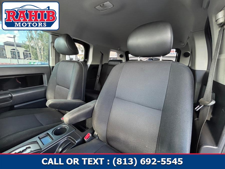 2007 Toyota FJ Cruiser 2WD 4dr Auto, available for sale in Orlando, Florida | RAHIB INC. Orlando, Florida 2007 Toyota FJ Cruiser 2WD 4dr Auto, available for sale in Orlando, Florida | RAHIB INC. Orlando, Florida