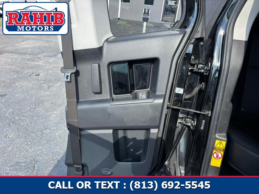 2007 Toyota FJ Cruiser 2WD 4dr Auto, available for sale in Orlando, Florida | RAHIB INC. Orlando, Florida 2007 Toyota FJ Cruiser 2WD 4dr Auto, available for sale in Orlando, Florida | RAHIB INC. Orlando, Florida