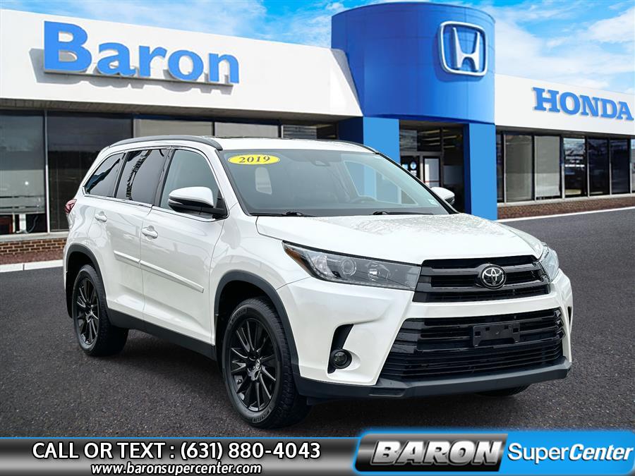 Used 2019 Toyota Highlander in Patchogue, New York | Baron Supercenter. Patchogue, New York