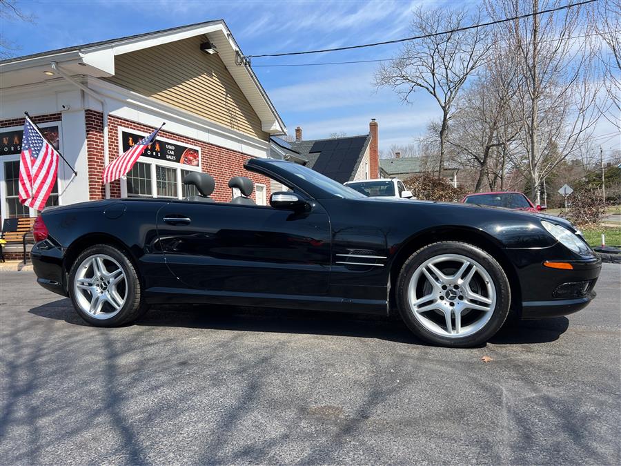 2006 Mercedes-Benz SL-Class 2dr Roadster 5.0L, available for sale in Canton, Connecticut | Lava Motors. Canton, Connecticut 2006 Mercedes-Benz SL-Class 2dr Roadster 5.0L, available for sale in Canton, Connecticut | Lava Motors. Canton, Connecticut