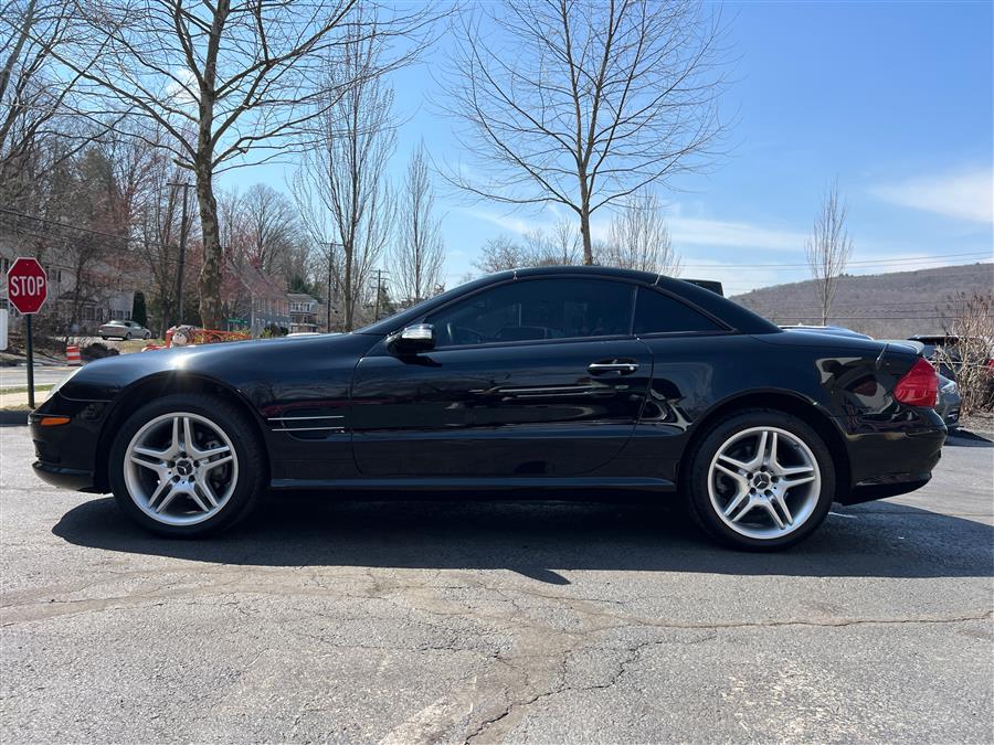2006 Mercedes-Benz SL-Class 2dr Roadster 5.0L, available for sale in Canton, Connecticut | Lava Motors. Canton, Connecticut 2006 Mercedes-Benz SL-Class 2dr Roadster 5.0L, available for sale in Canton, Connecticut | Lava Motors. Canton, Connecticut