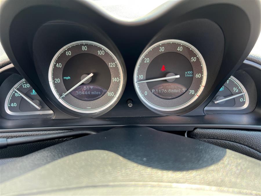 2006 Mercedes-Benz SL-Class 2dr Roadster 5.0L, available for sale in Canton, Connecticut | Lava Motors. Canton, Connecticut 2006 Mercedes-Benz SL-Class 2dr Roadster 5.0L, available for sale in Canton, Connecticut | Lava Motors. Canton, Connecticut