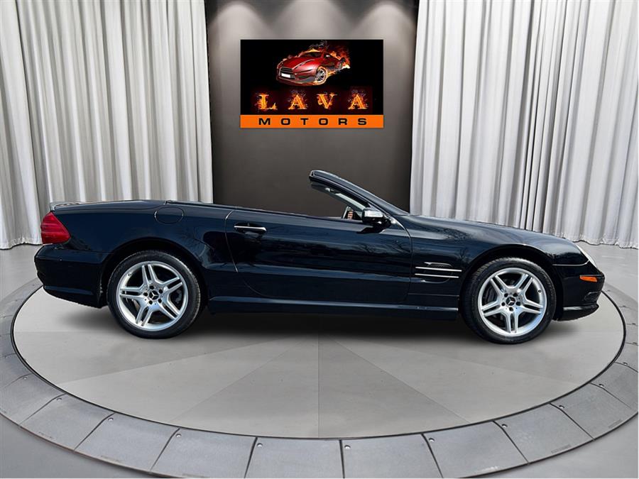2006 Mercedes-Benz SL-Class 2dr Roadster 5.0L, available for sale in Canton, Connecticut | Lava Motors. Canton, Connecticut 2006 Mercedes-Benz SL-Class 2dr Roadster 5.0L, available for sale in Canton, Connecticut | Lava Motors. Canton, Connecticut