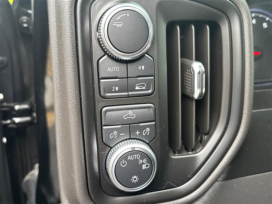 2021 GMC Sierra 1500 4WD Crew Cab 147", available for sale in Canton, Connecticut | Lava Motors. Canton, Connecticut 2021 GMC Sierra 1500 4WD Crew Cab 147", available for sale in Canton, Connecticut | Lava Motors. Canton, Connecticut