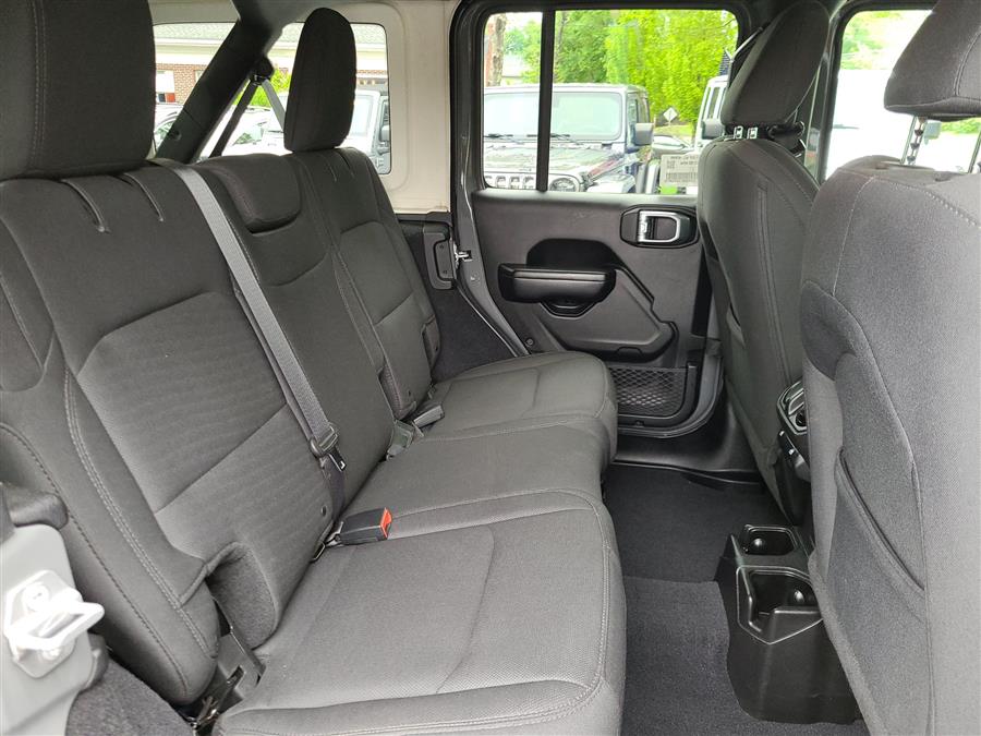 2018 Jeep Wrangler Unlimited Sport 4x4, available for sale in Canton, Connecticut | Lava Motors. Canton, Connecticut 2018 Jeep Wrangler Unlimited Sport 4x4, available for sale in Canton, Connecticut | Lava Motors. Canton, Connecticut