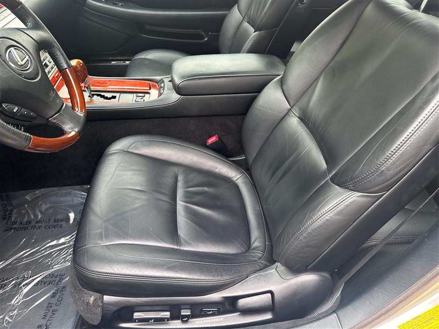 2005 Lexus SC 430 2dr Convertible, available for sale in Canton, Connecticut | Lava Motors. Canton, Connecticut 2005 Lexus SC 430 2dr Convertible, available for sale in Canton, Connecticut | Lava Motors. Canton, Connecticut
