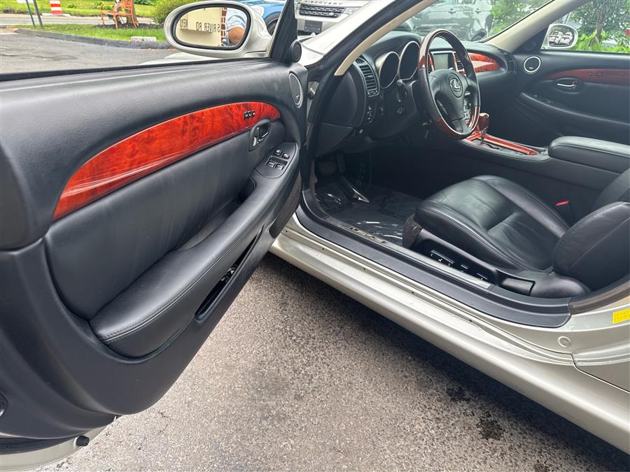 2005 Lexus SC 430 2dr Convertible, available for sale in Canton, Connecticut | Lava Motors. Canton, Connecticut 2005 Lexus SC 430 2dr Convertible, available for sale in Canton, Connecticut | Lava Motors. Canton, Connecticut