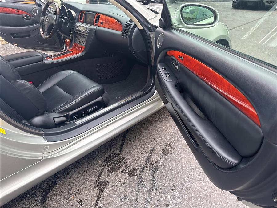 2005 Lexus SC 430 2dr Convertible, available for sale in Canton, Connecticut | Lava Motors. Canton, Connecticut 2005 Lexus SC 430 2dr Convertible, available for sale in Canton, Connecticut | Lava Motors. Canton, Connecticut