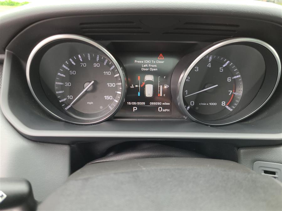 2015 Land Rover Range Rover Sport 4WD 4dr HSE, available for sale in Canton, Connecticut | Lava Motors. Canton, Connecticut 2015 Land Rover Range Rover Sport 4WD 4dr HSE, available for sale in Canton, Connecticut | Lava Motors. Canton, Connecticut