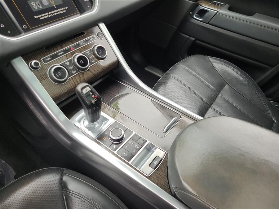 2015 Land Rover Range Rover Sport 4WD 4dr HSE, available for sale in Canton, Connecticut | Lava Motors. Canton, Connecticut 2015 Land Rover Range Rover Sport 4WD 4dr HSE, available for sale in Canton, Connecticut | Lava Motors. Canton, Connecticut