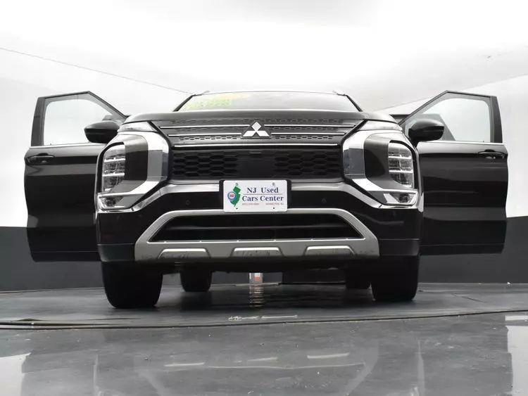 2023 Mitsubishi Outlander SEL Sport Utility 4D, available for sale in Irvington, New Jersey | NJ Used Cars Center. Irvington, New Jersey 2023 Mitsubishi Outlander SEL Sport Utility 4D, available for sale in Irvington, New Jersey | NJ Used Cars Center. Irvington, New Jersey