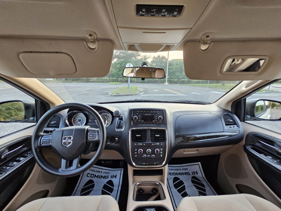 2016 Dodge Grand Caravan 4dr Wgn SXT FWD, available for sale in Longwood, Florida | Majestic Autos Inc.. Longwood, Florida 2016 Dodge Grand Caravan 4dr Wgn SXT FWD, available for sale in Longwood, Florida | Majestic Autos Inc.. Longwood, Florida