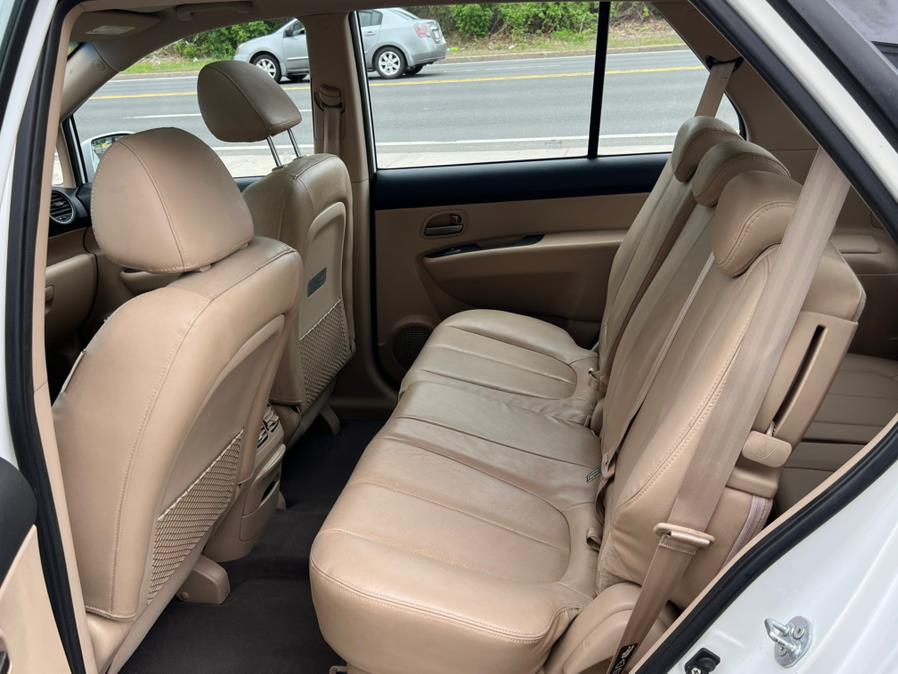 2008 Kia Rondo 4dr Wgn V6 EX, available for sale in Westfield, Massachusetts | Auto Wings Cop. Westfield, Massachusetts 2008 Kia Rondo 4dr Wgn V6 EX, available for sale in Westfield, Massachusetts | Auto Wings Cop. Westfield, Massachusetts