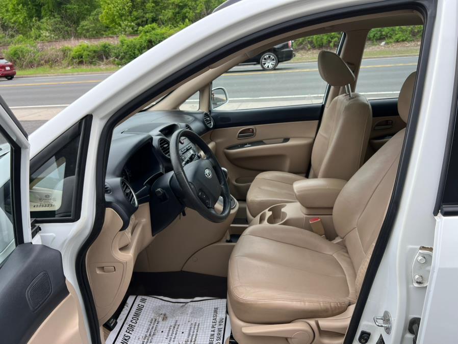 2008 Kia Rondo 4dr Wgn V6 EX, available for sale in Westfield, Massachusetts | Auto Wings Cop. Westfield, Massachusetts 2008 Kia Rondo 4dr Wgn V6 EX, available for sale in Westfield, Massachusetts | Auto Wings Cop. Westfield, Massachusetts