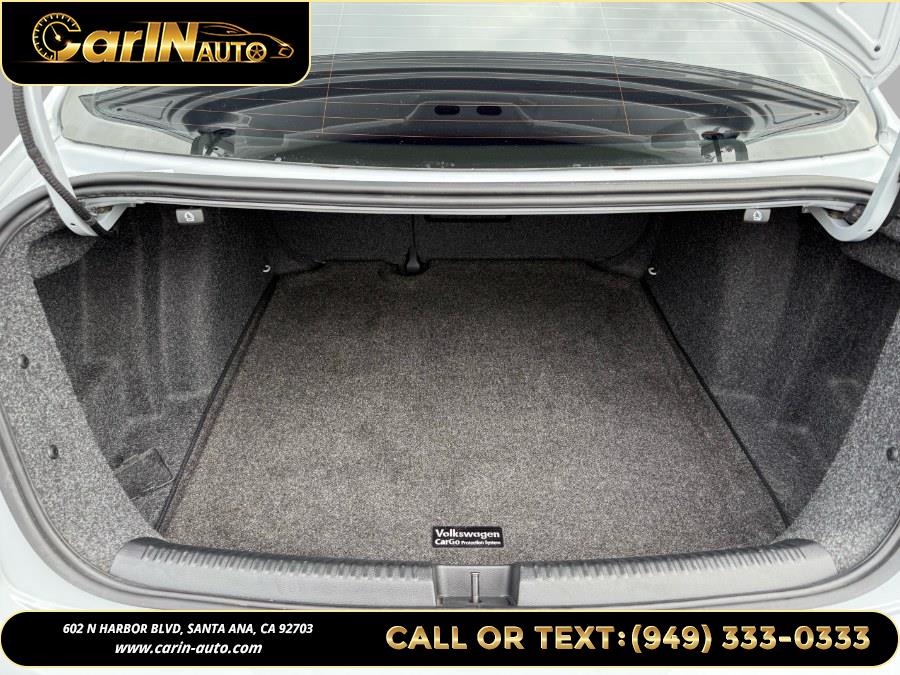 2017 Volkswagen Jetta 1.4T SE Auto, available for sale in Santa Ana, California | Carin Auto. Santa Ana, California 2017 Volkswagen Jetta 1.4T SE Auto, available for sale in Santa Ana, California | Carin Auto. Santa Ana, California